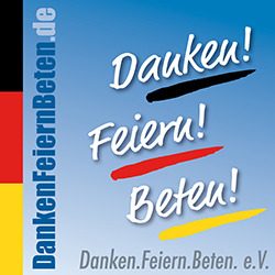 Pilgerwanderung — 30 Jahre Mauerfall, Demonstration, entlang der ehemaligen Zonengrenze, Sachsen-Anhalt